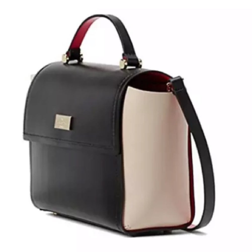 ⛔️SOLD⛔️Authentic Kate Spade Leather Crossbody - Picture 3 of 8